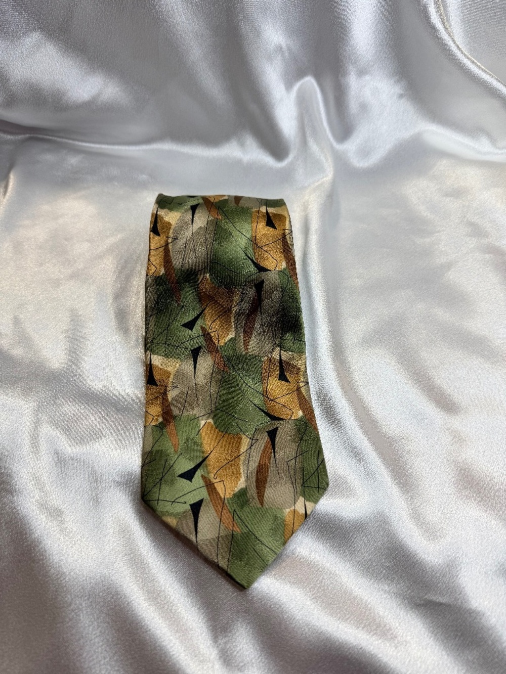 Jerry Garcia Wired Crossroads Collection 42 Limited Edition 100% Silk Tie